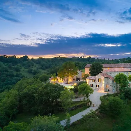 Domaine De Baldasse Aveyron Villa